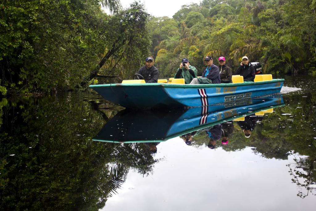 Turtle Beach Lodge Tortuguero Zewnętrze zdjęcie
